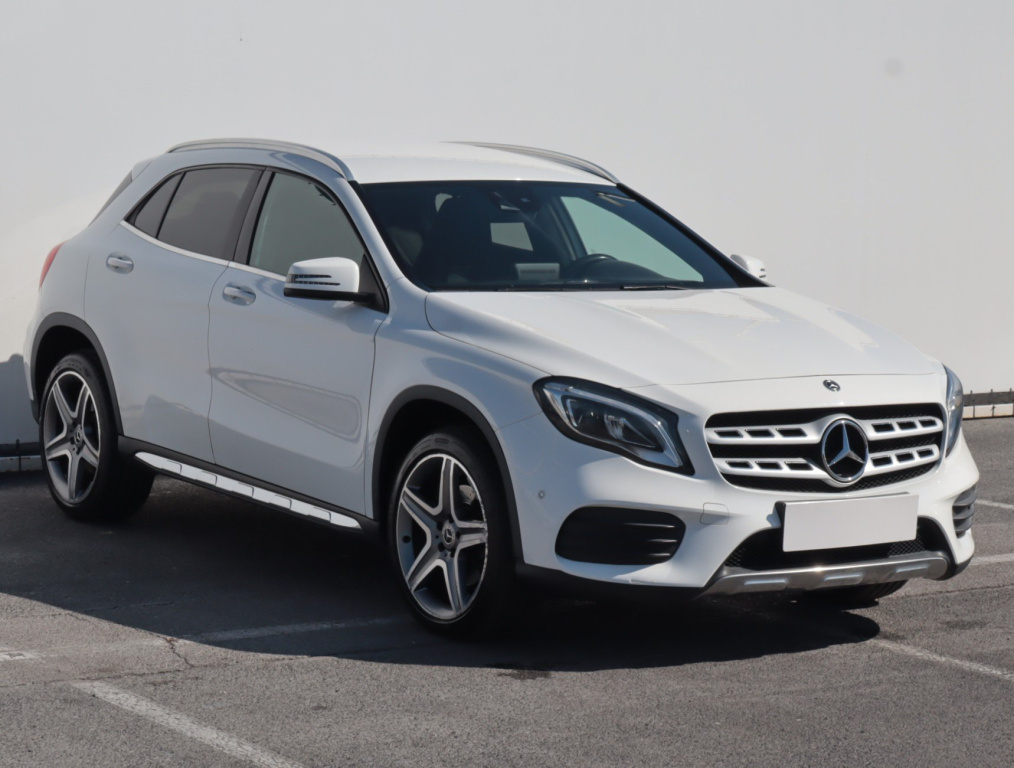 Mercedes-Benz GLA 220 4MATIC, 2017