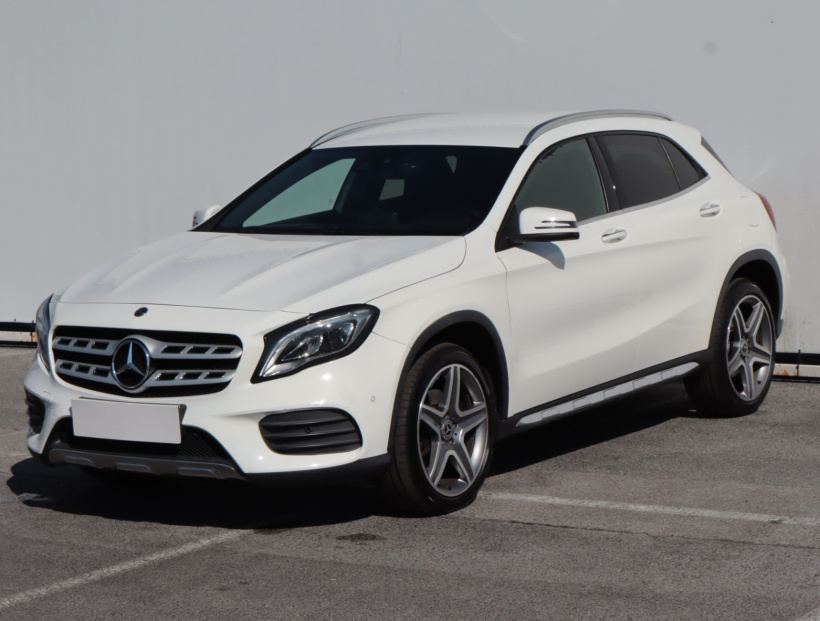 Mercedes-Benz GLA, 2017