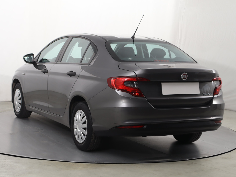 Fiat Tipo, 2016