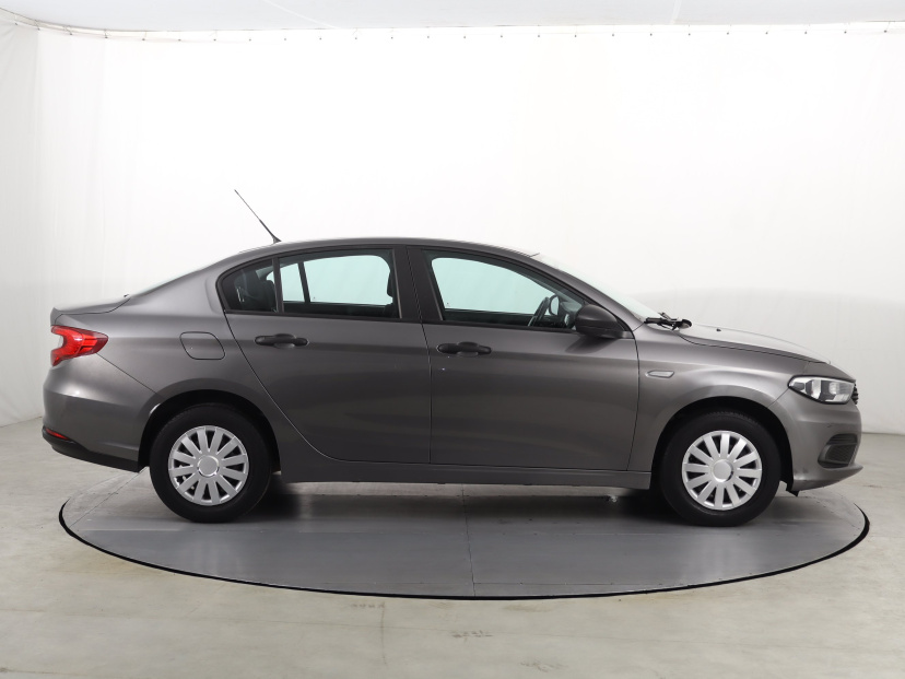 Fiat Tipo, 2016