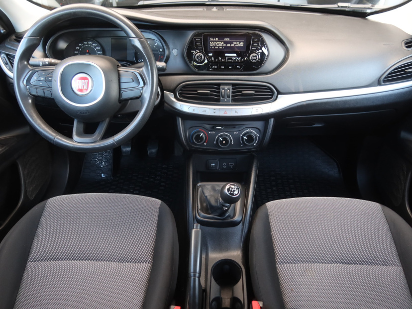 Fiat Tipo, 2016