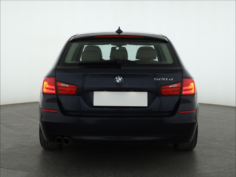 BMW 5, 2012