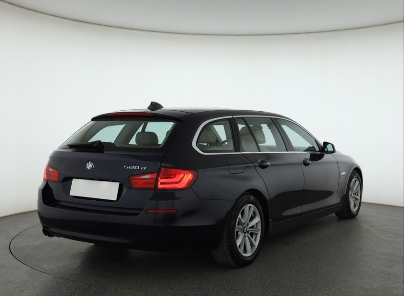 BMW 5, 2012