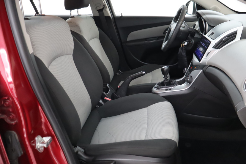 Chevrolet Cruze, 2013