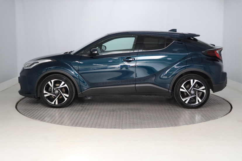 Toyota C-HR, 2023