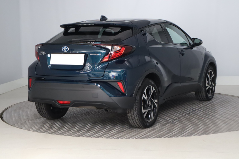 Toyota C-HR, 2023