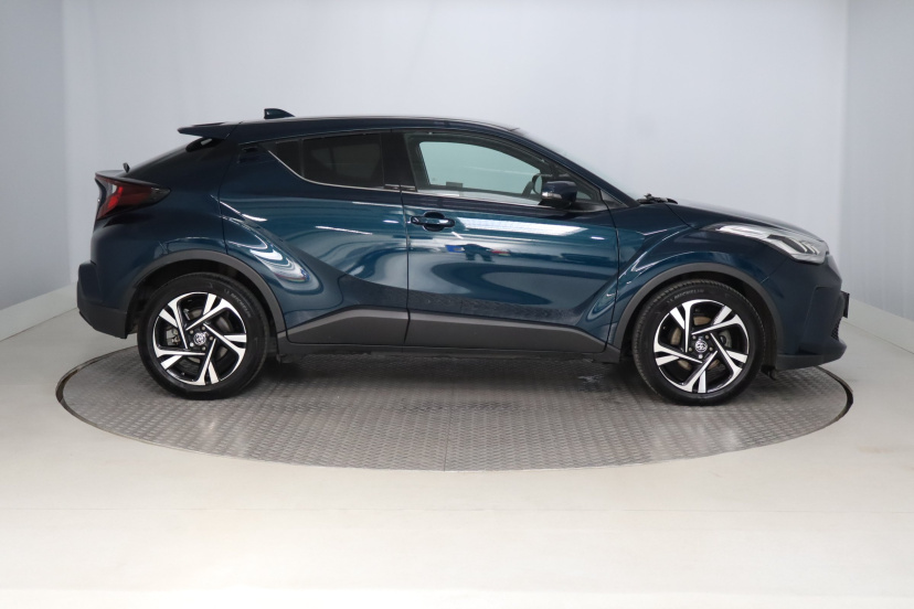 Toyota C-HR, 2023