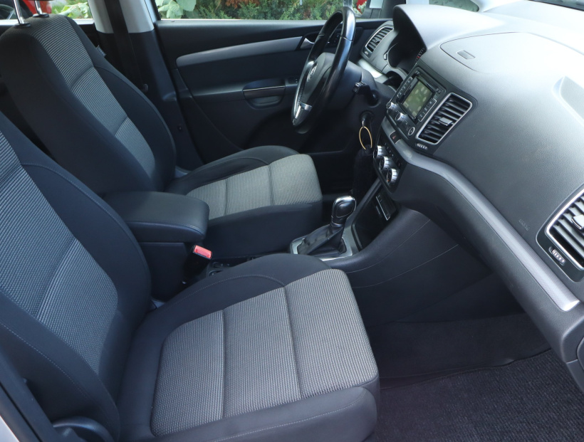 Volkswagen Sharan, 2015