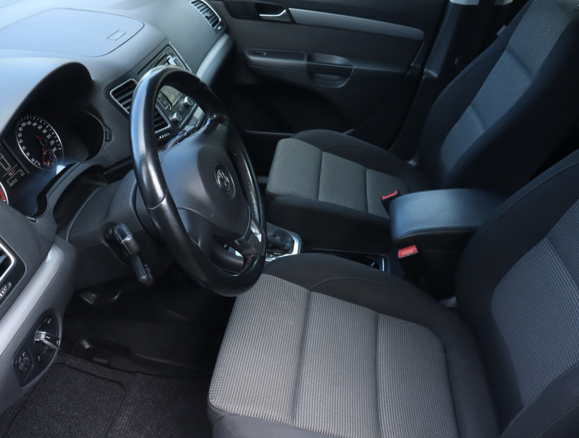 Volkswagen Sharan, 2015