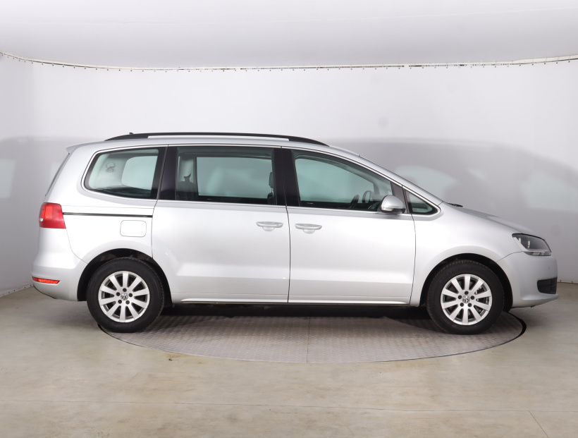 Volkswagen Sharan, 2015