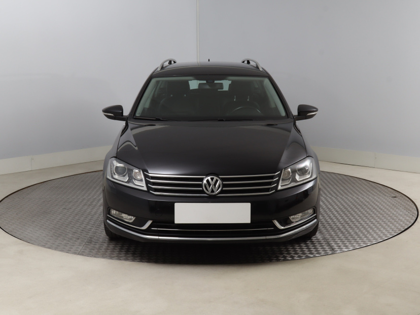 Volkswagen Passat, 2012