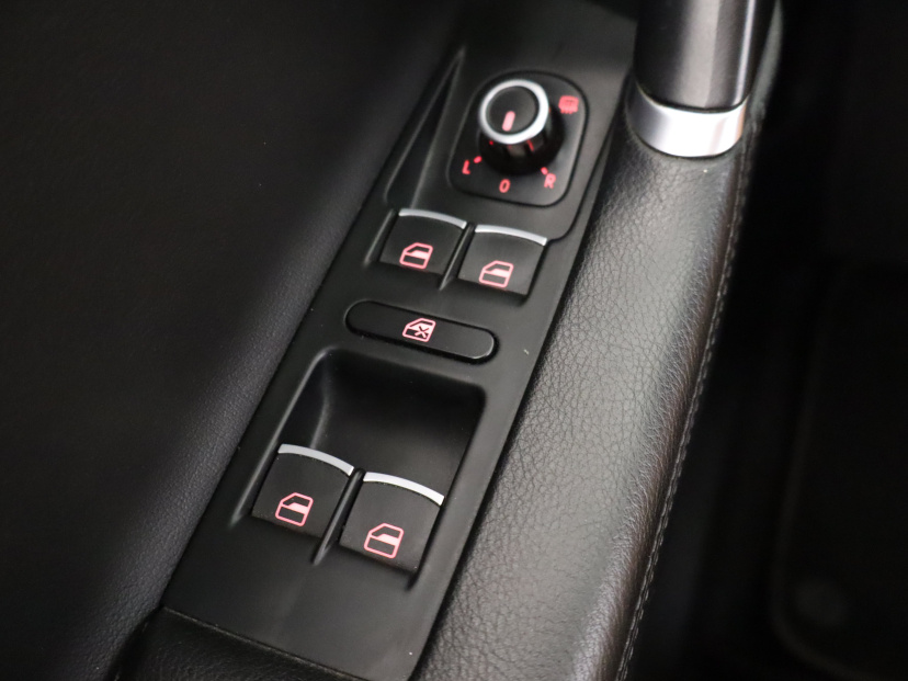 Volkswagen Passat, 2012