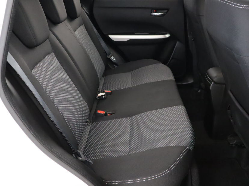 Suzuki Vitara, 2015