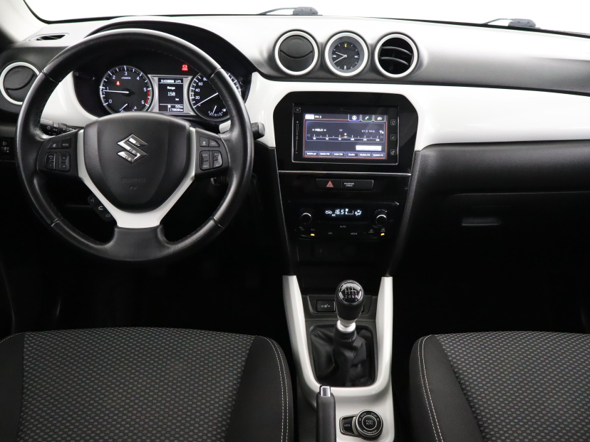 Suzuki Vitara, 2015