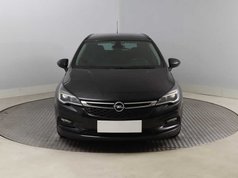 Opel Astra, 2018