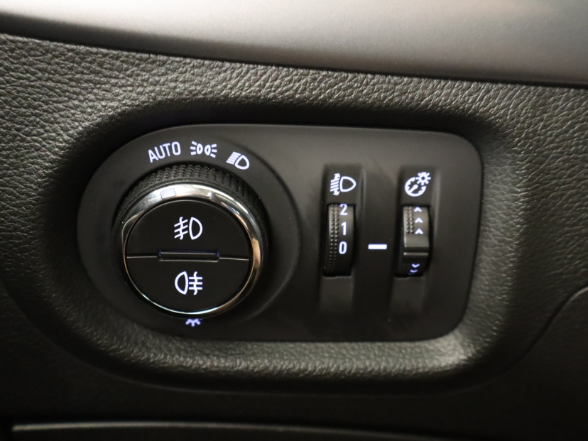 Opel Astra, 2018