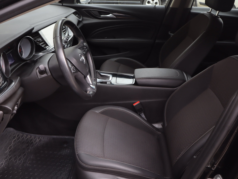 Opel Insignia, 2017