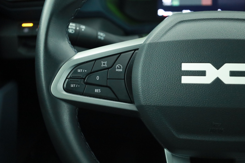 Dacia Duster, 2025