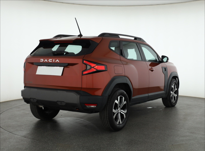 Dacia Duster, 2025