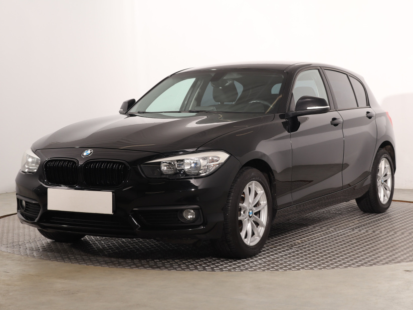 BMW 1, 2015