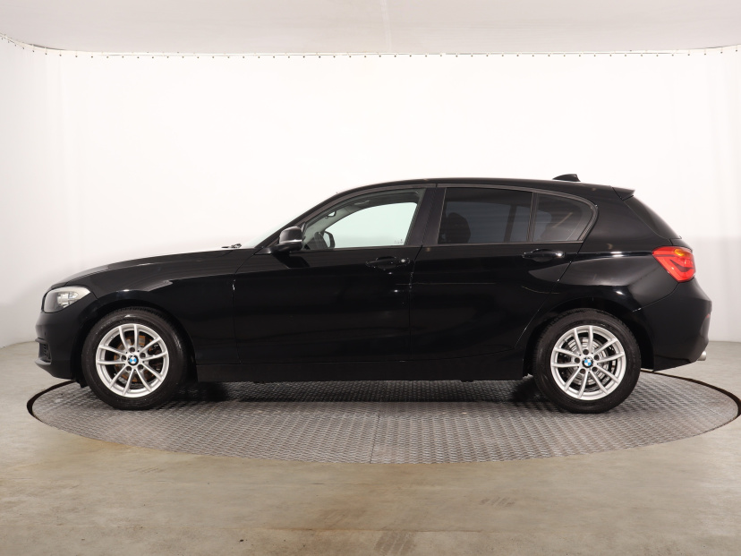 BMW 1, 2015