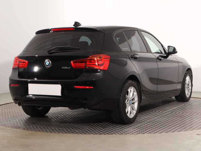 BMW 1, 2015