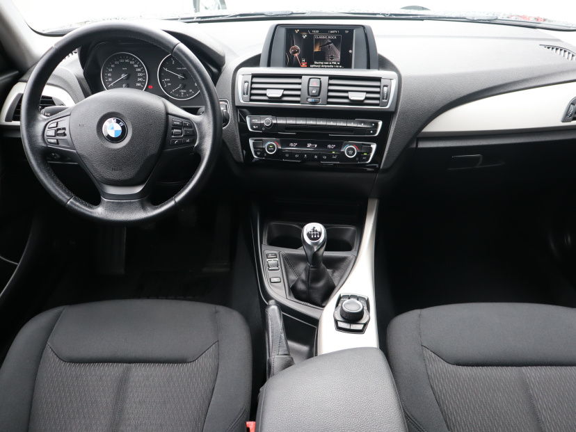 BMW 1, 2015