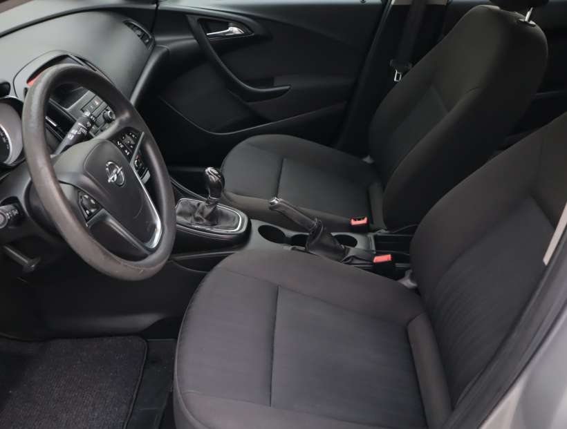 Opel Astra, 2016
