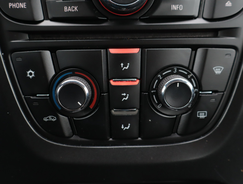 Opel Astra, 2016