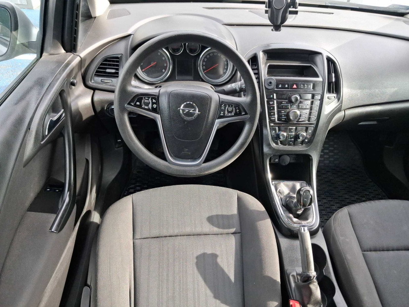 Opel Astra, 2015