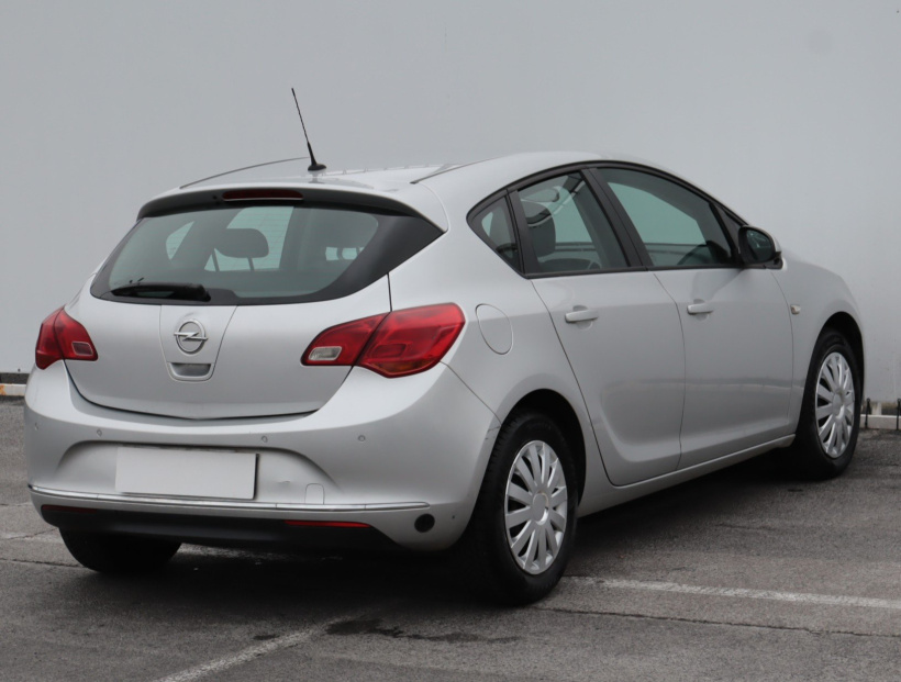 Opel Astra, 2016