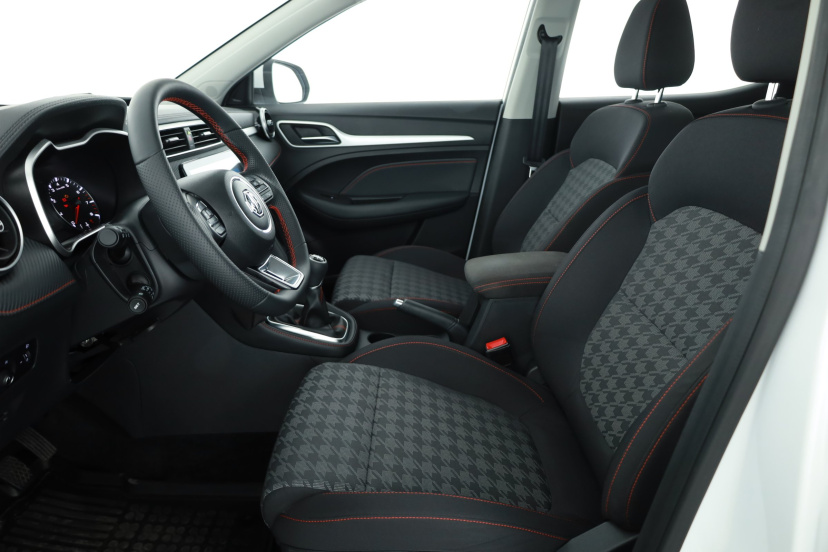 MG ZS SUV, 2024