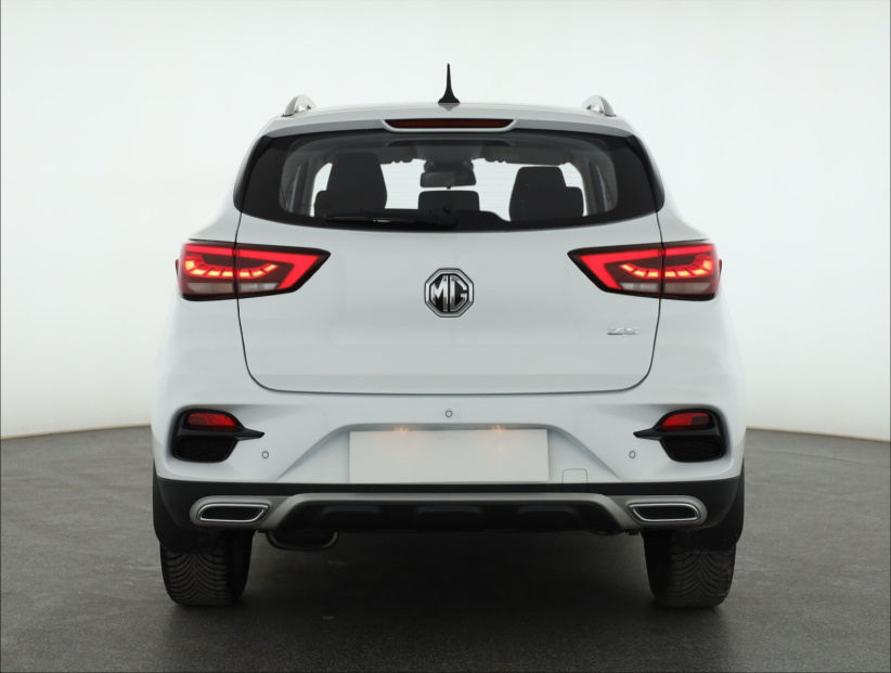MG ZS SUV, 2024