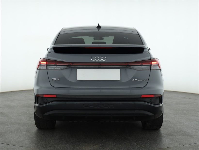 Audi Q4 Sportback e-tron, 2022