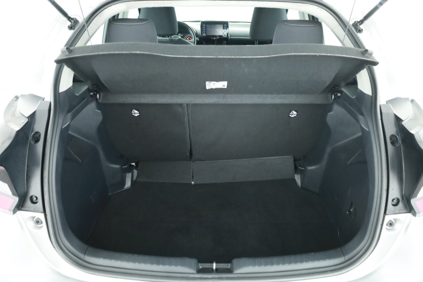 Toyota Yaris, 2024