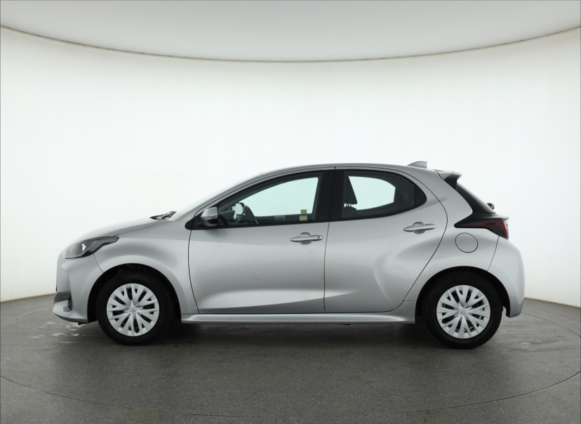 Toyota Yaris, 2024