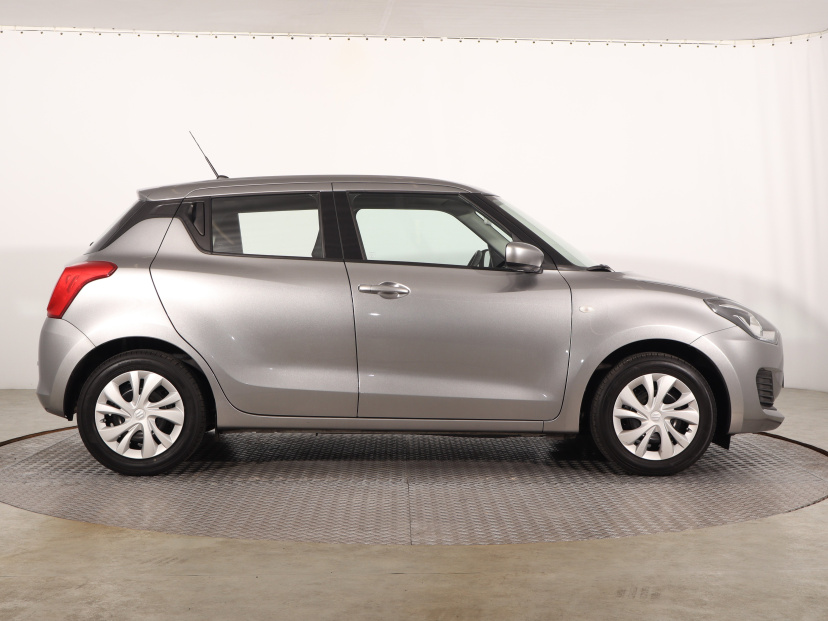 Suzuki Swift, 2022