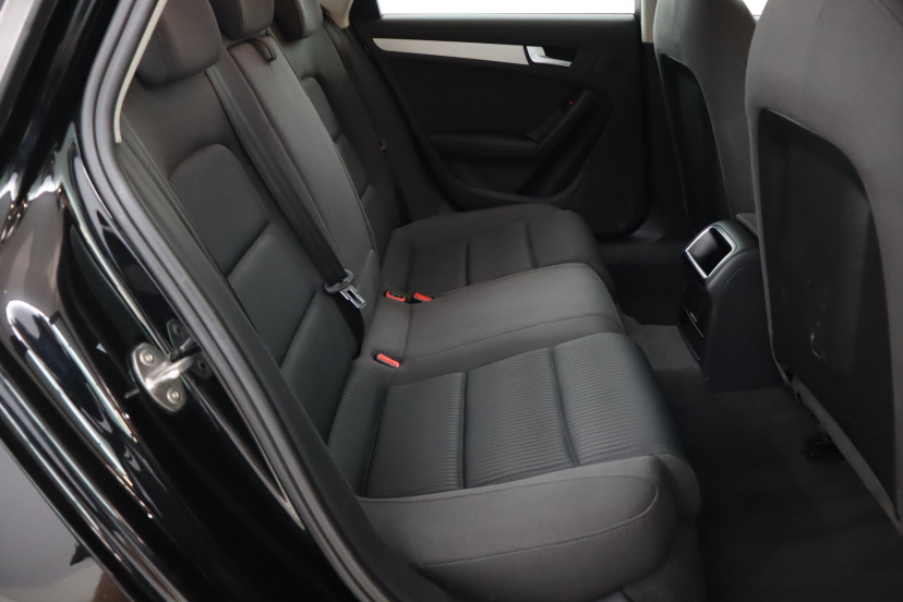 Audi A4, 2010