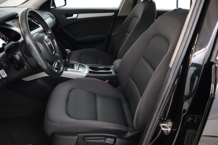 Audi A4, 2010