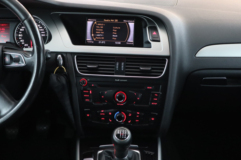Audi A4, 2010