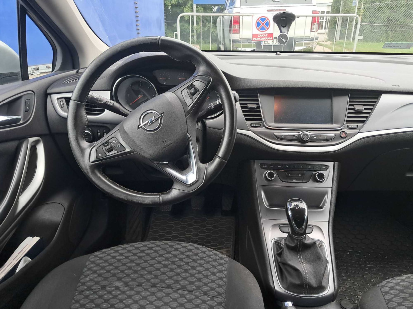 Opel Astra, 2018