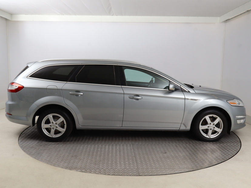 Ford Mondeo, 2013