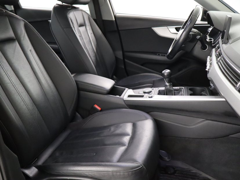 Audi A4, 2016