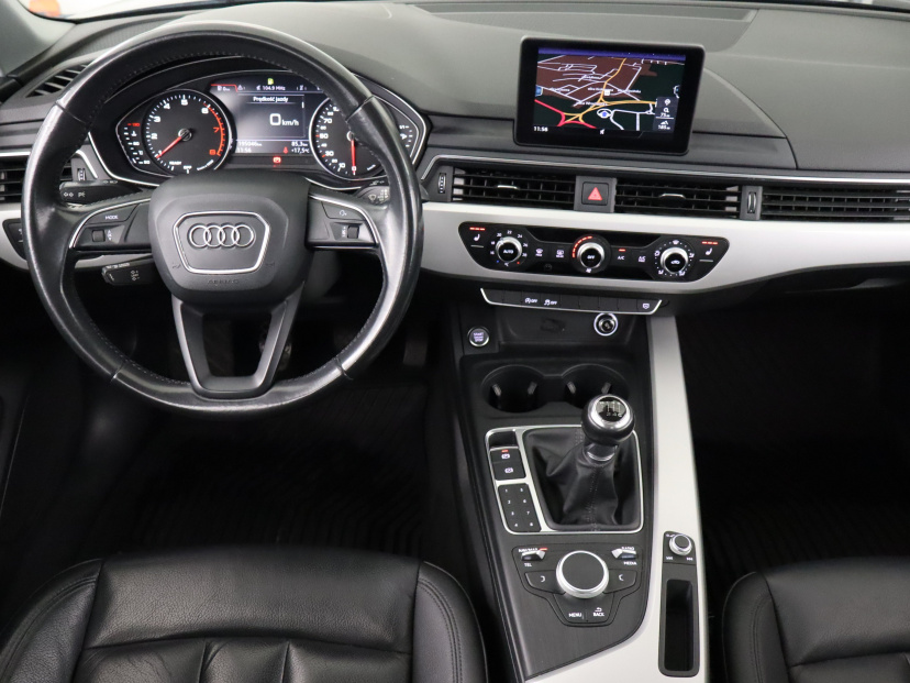 Audi A4, 2016