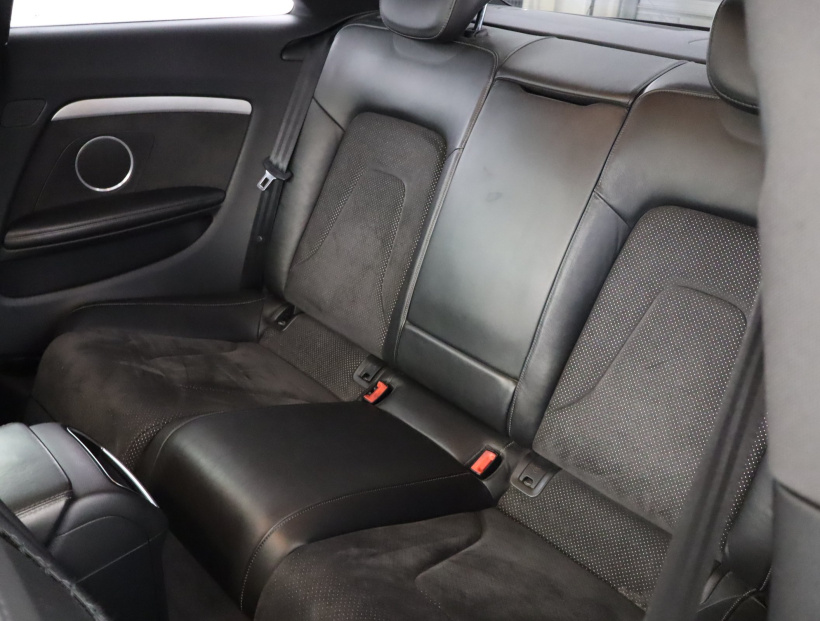 Audi A5, 2010