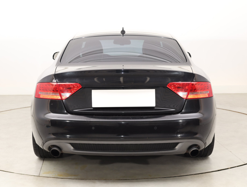 Audi A5, 2010