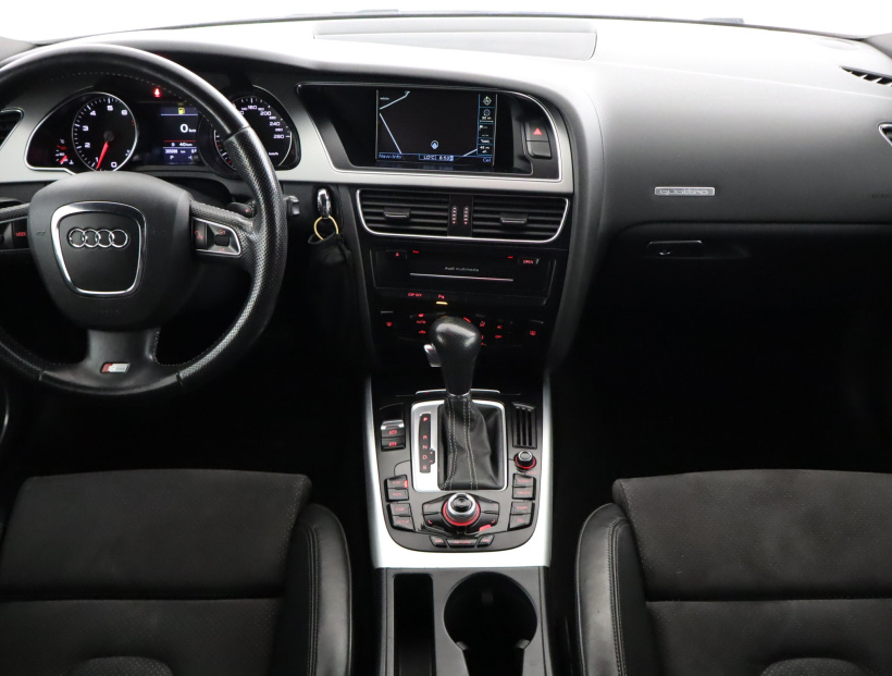 Audi A5, 2010