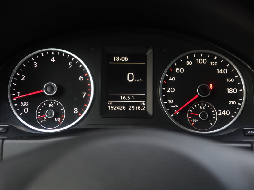 Volkswagen Tiguan, 2012