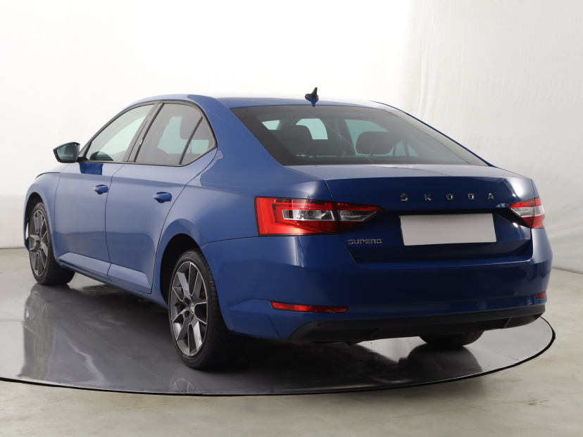 Škoda Superb, 2020