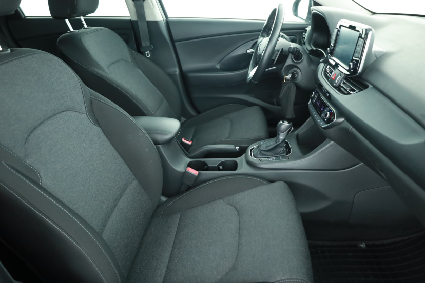 Hyundai i30, 2023